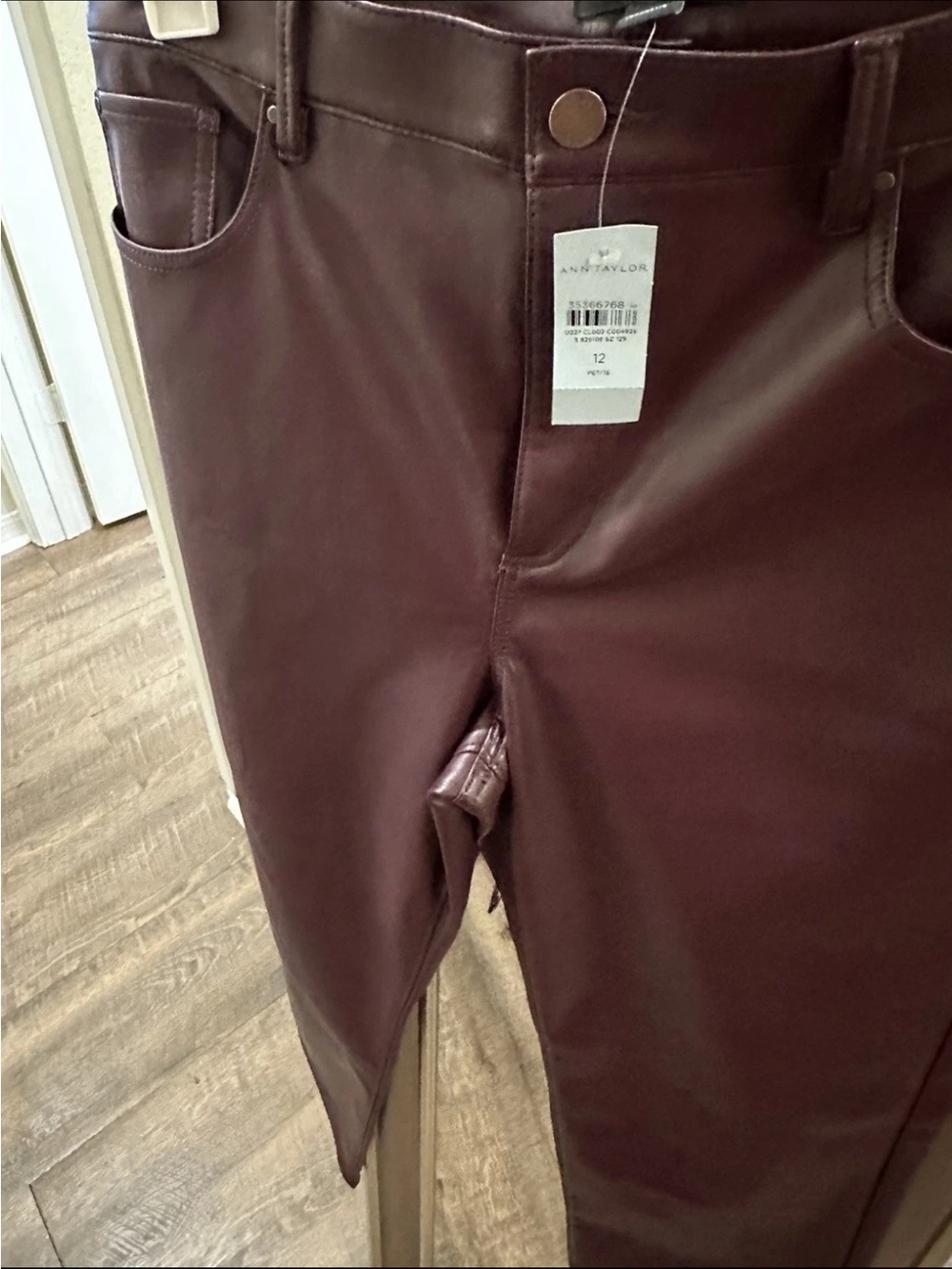 Ann Taylor Faux Leather Pants - Burgundy size 12P- petite - Picture 3 of 6